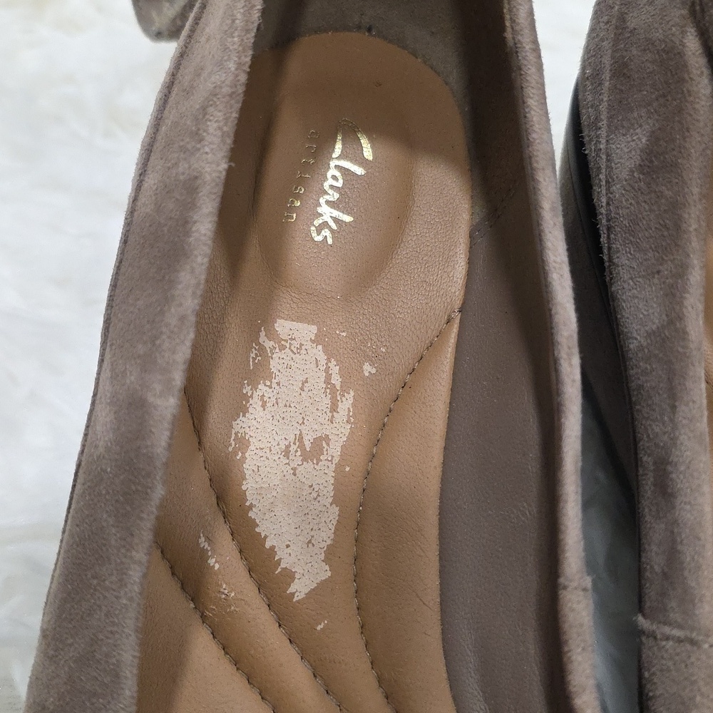 Clarks Wynnmere Fox Ankle Wedge Pump. Size 8.5 - Picture 5 of 10